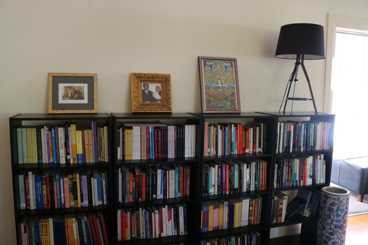 Nyima Tashi Buddhist Centre オークランド エクステリア 写真